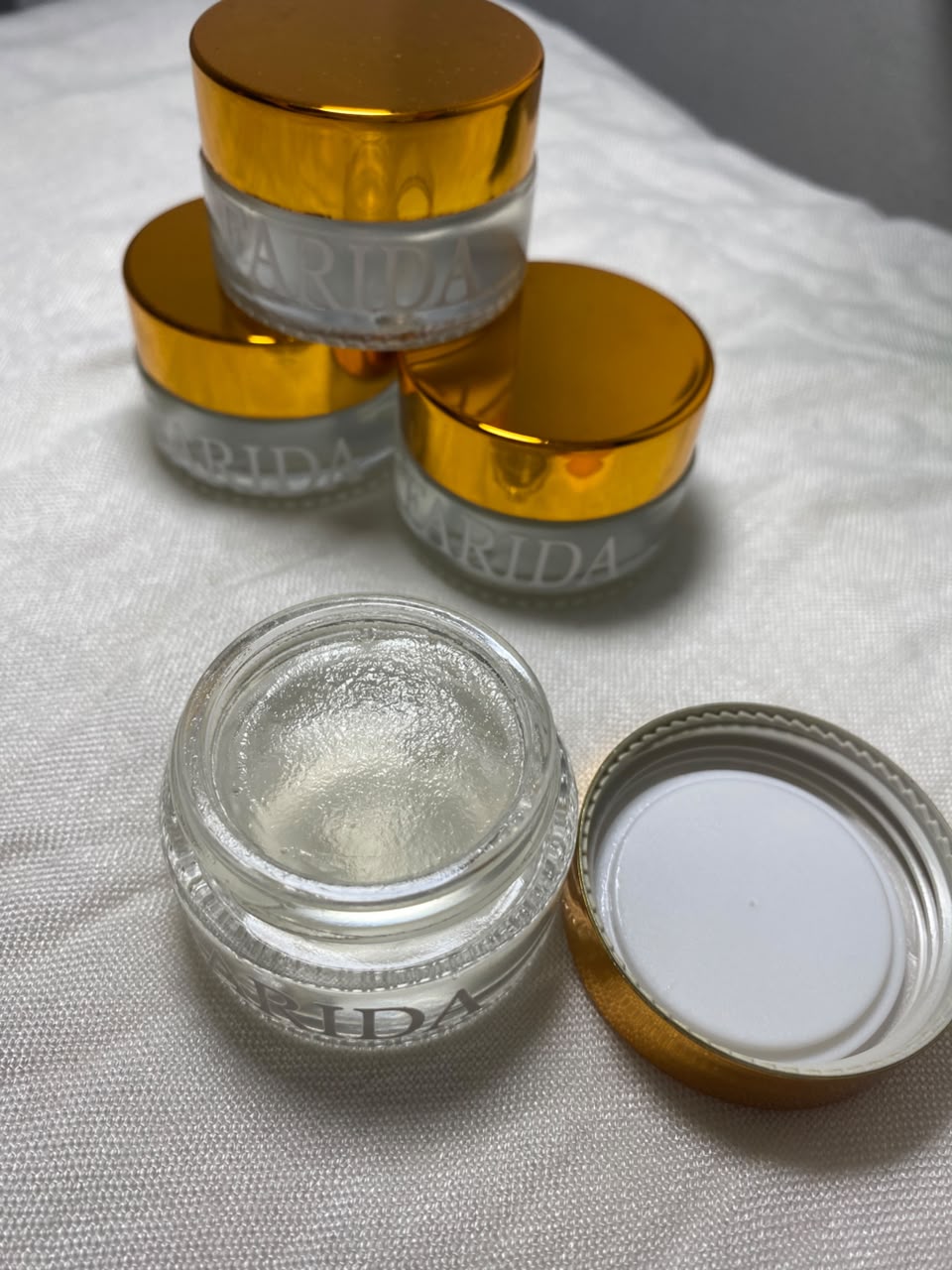 Eyebrow wax